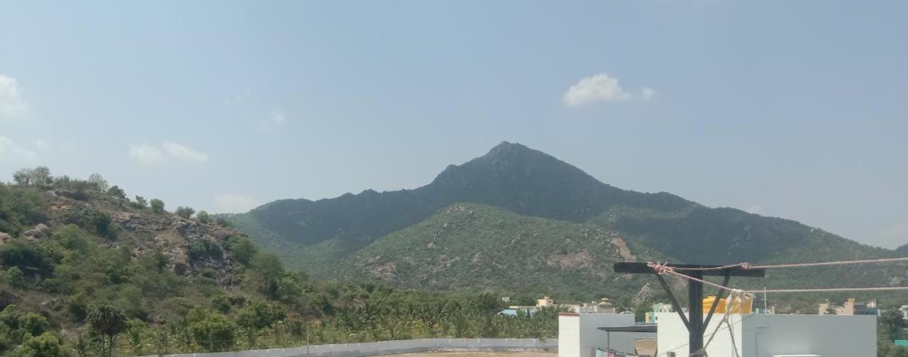 Thiru Arunai Guest House Tiruvannamalai Bagian luar foto